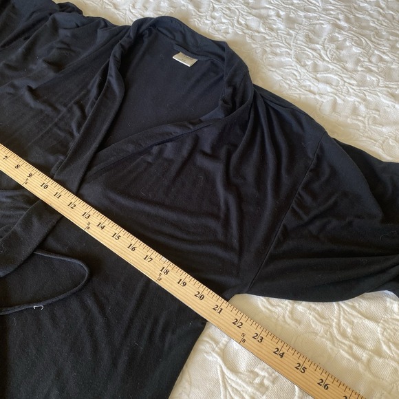 Soma S/M cool nights Pj Long Sleeve Short Robe Black Pockets Sewn‎ On Belt - Picture 11 of 12